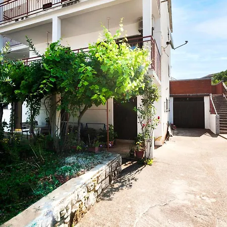 Eda Апартаменты