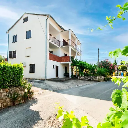 Eda Апартаменты *