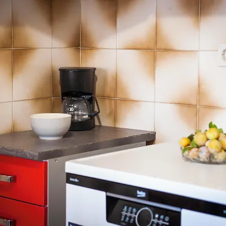 Апартаменты Eda